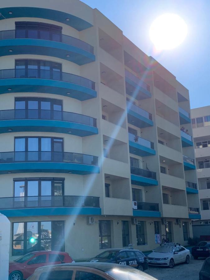 Sunrise Holiday Apartment - Mamaia Nord Năvodari Extérieur photo